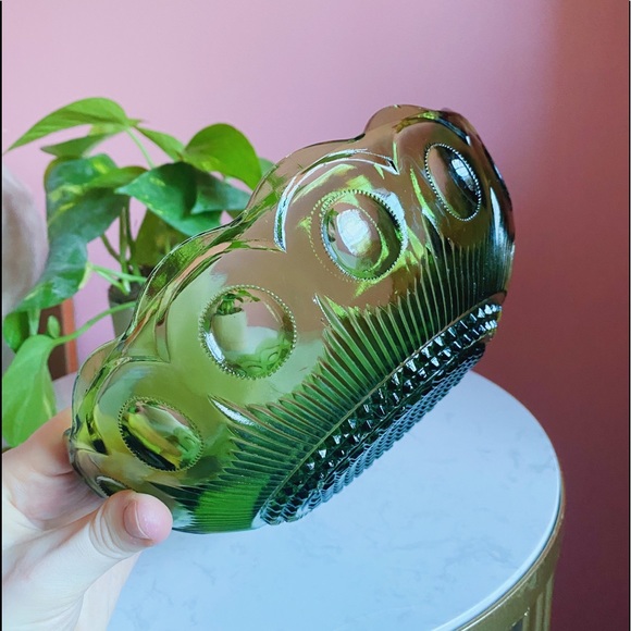 Mid-mod depression glass bowl - Picture 3 of 4